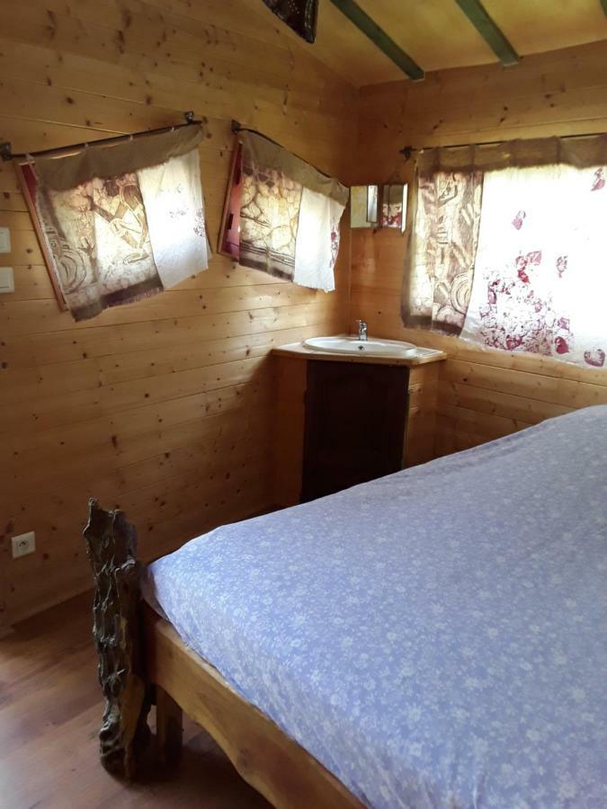 Montagny-sur-Grosne Village.Insolite מראה חיצוני תמונה